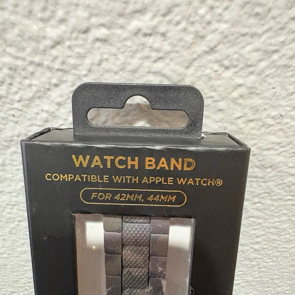 New in box Camo Rubber Apple Iwatch wrist band